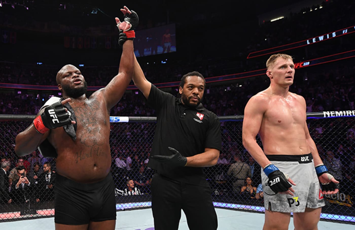 Derrick Lewis Keeps It Real After UFC Comeback Victory ...