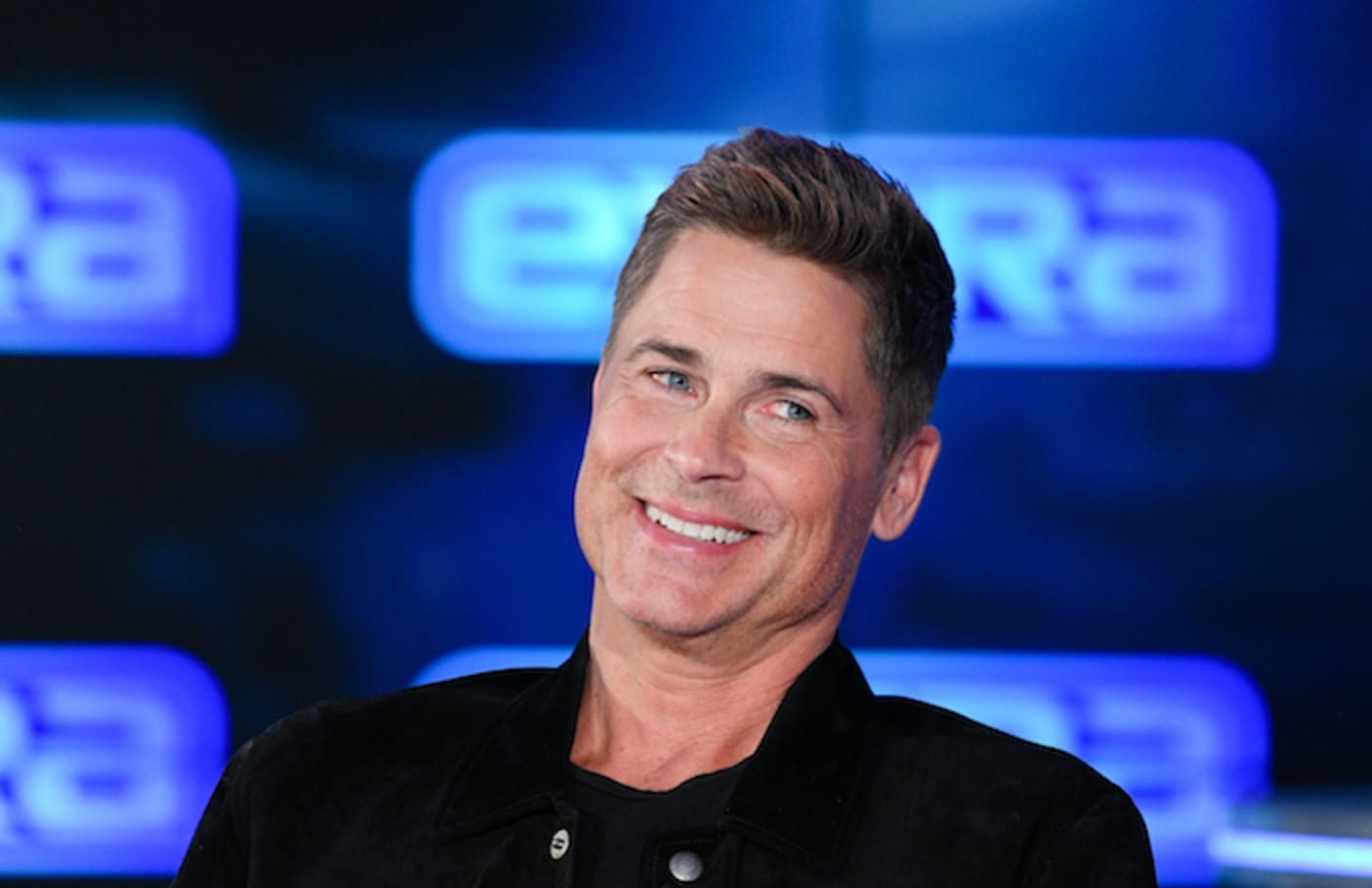 Rob Lowe Gets Roasted for Wearing NFL Hat During NFC Championship Game