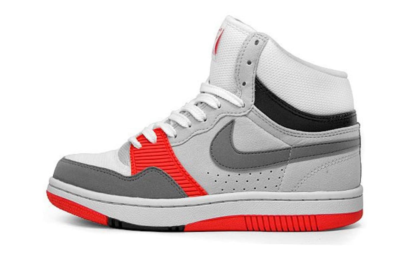 Nike Court Force