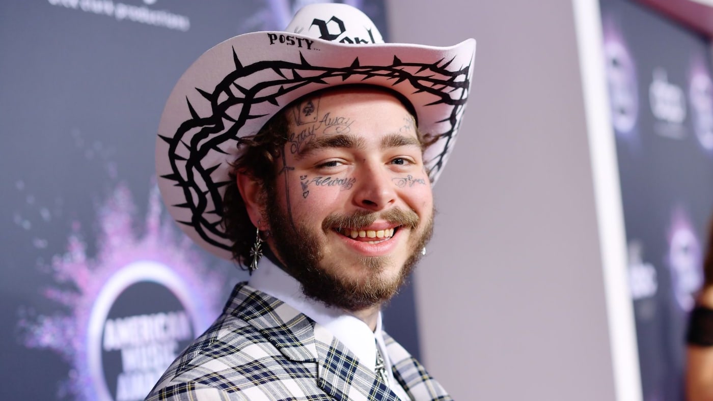Post Malone attends the 2019 American Music Awards at Microsoft Theater