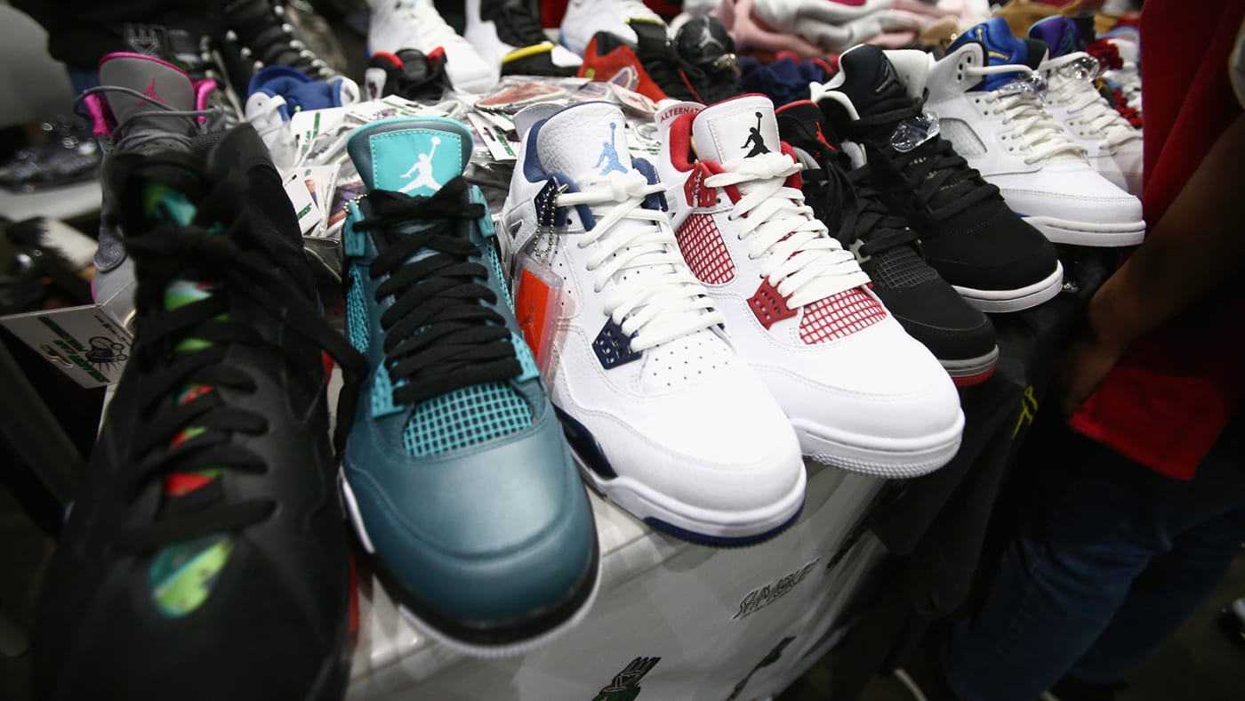 sneaker release sites