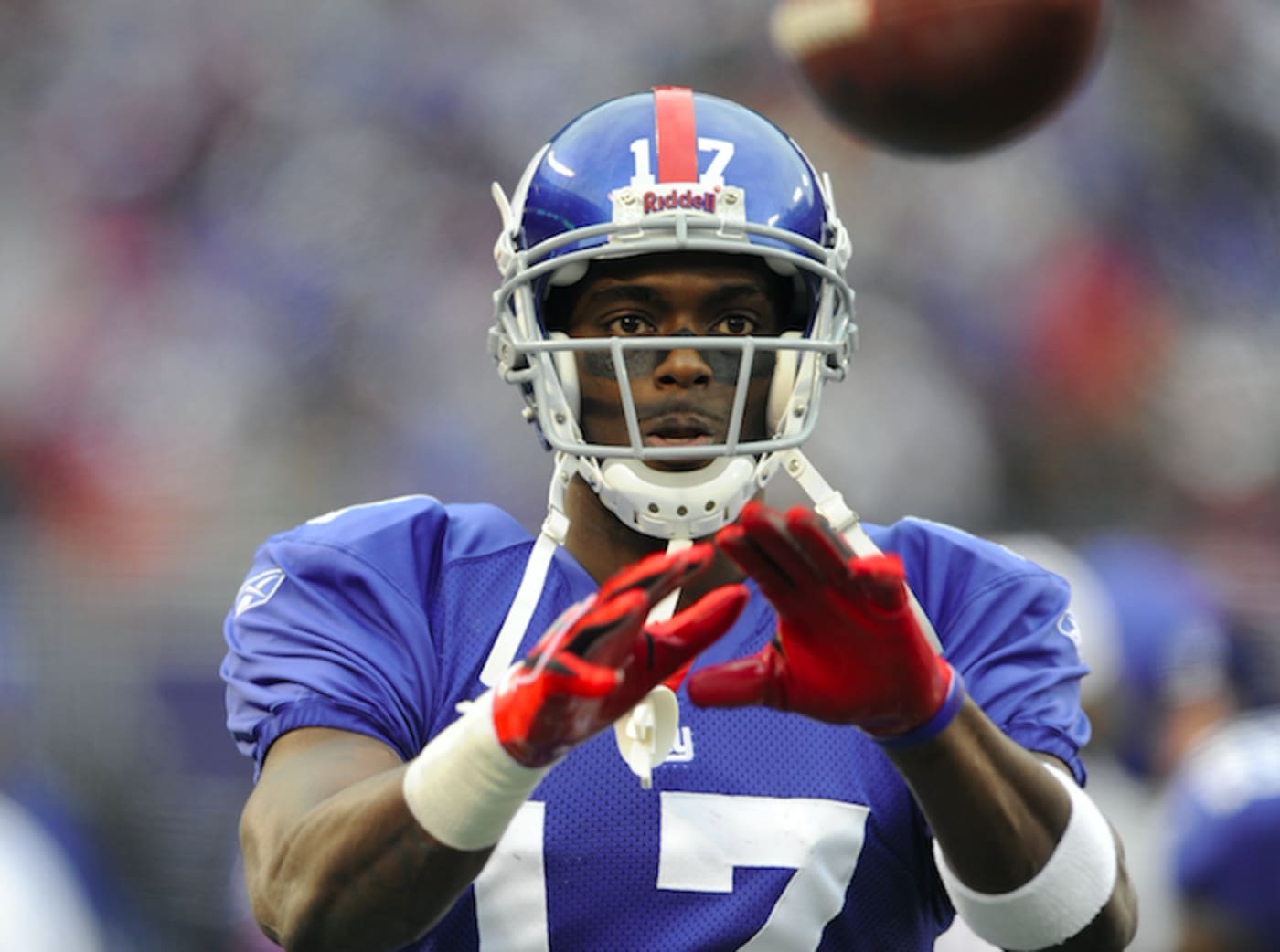 bizaare sports injuries plaxico burress