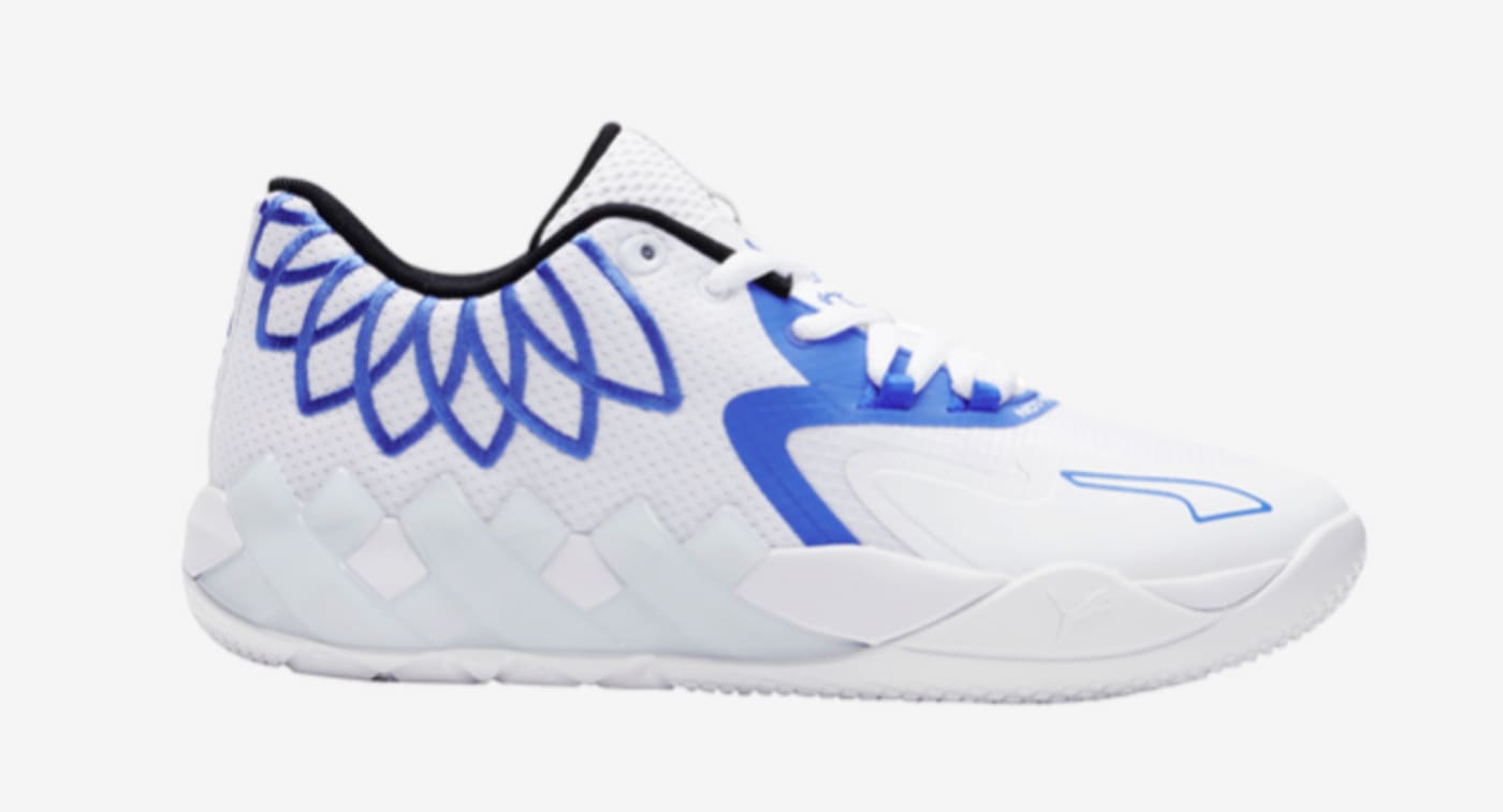 Basketball shoes