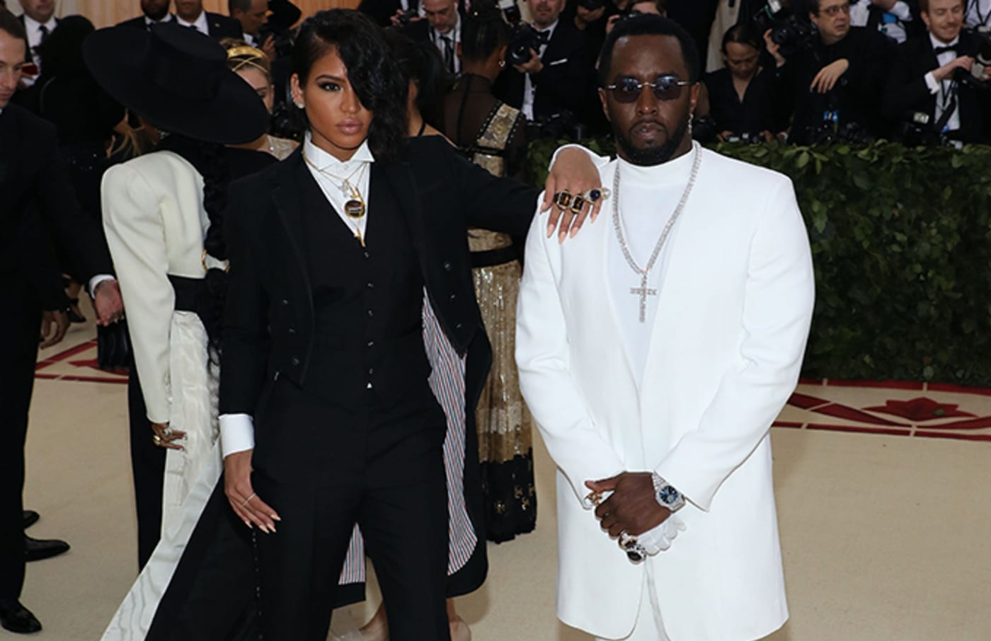 Cassie Ventura Seen Hanging With New Man Following Diddy Break Up Complex 