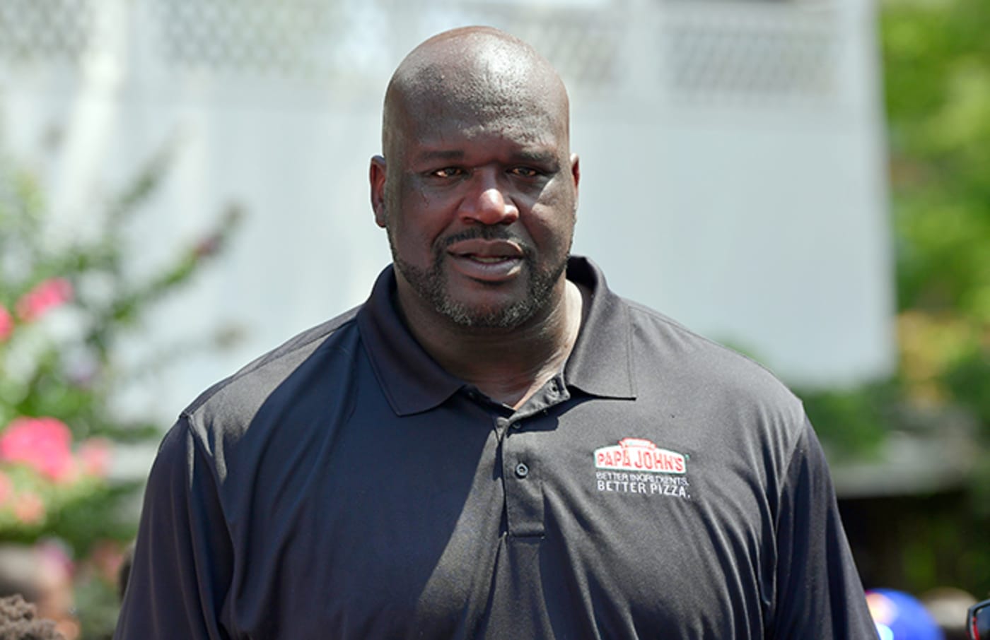 shaq-offers-to-pay-500-for-original-animations-updates-to-10-000-after-backlash-complex