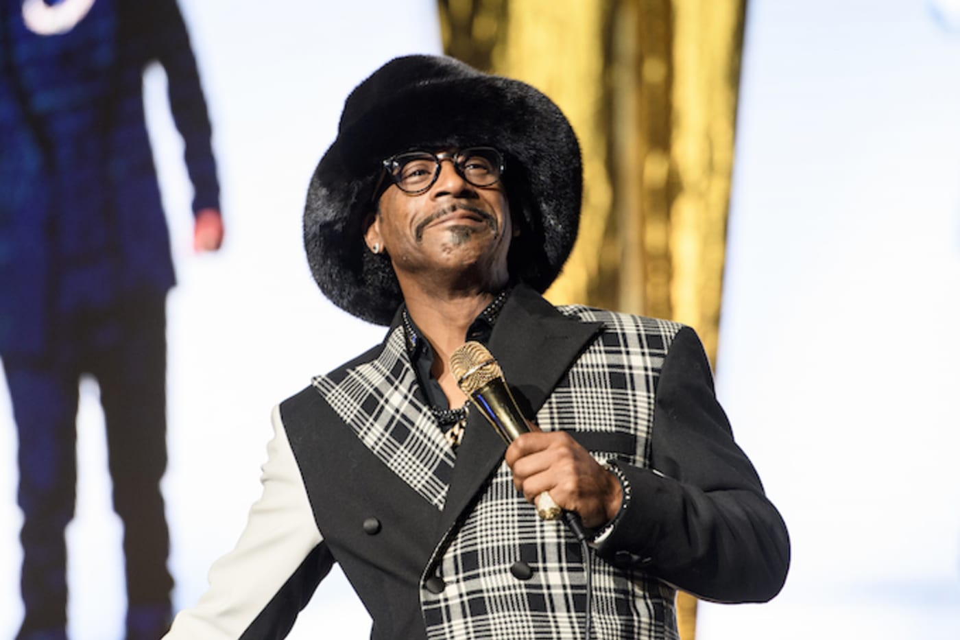 Katt Williams Wins First Emmy for Guest Role in ‘Atlanta’ Complex