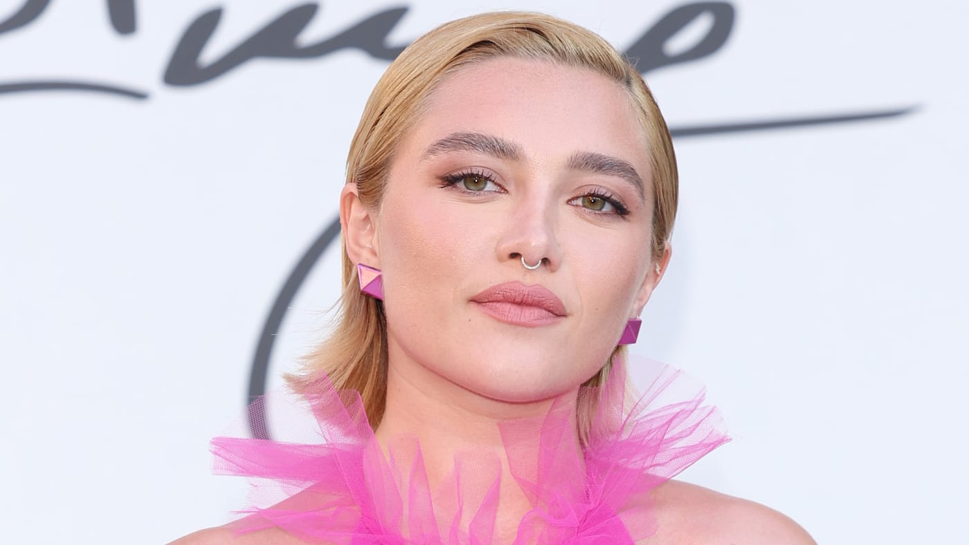 Florence Pugh arrives at Valentino fashion show.