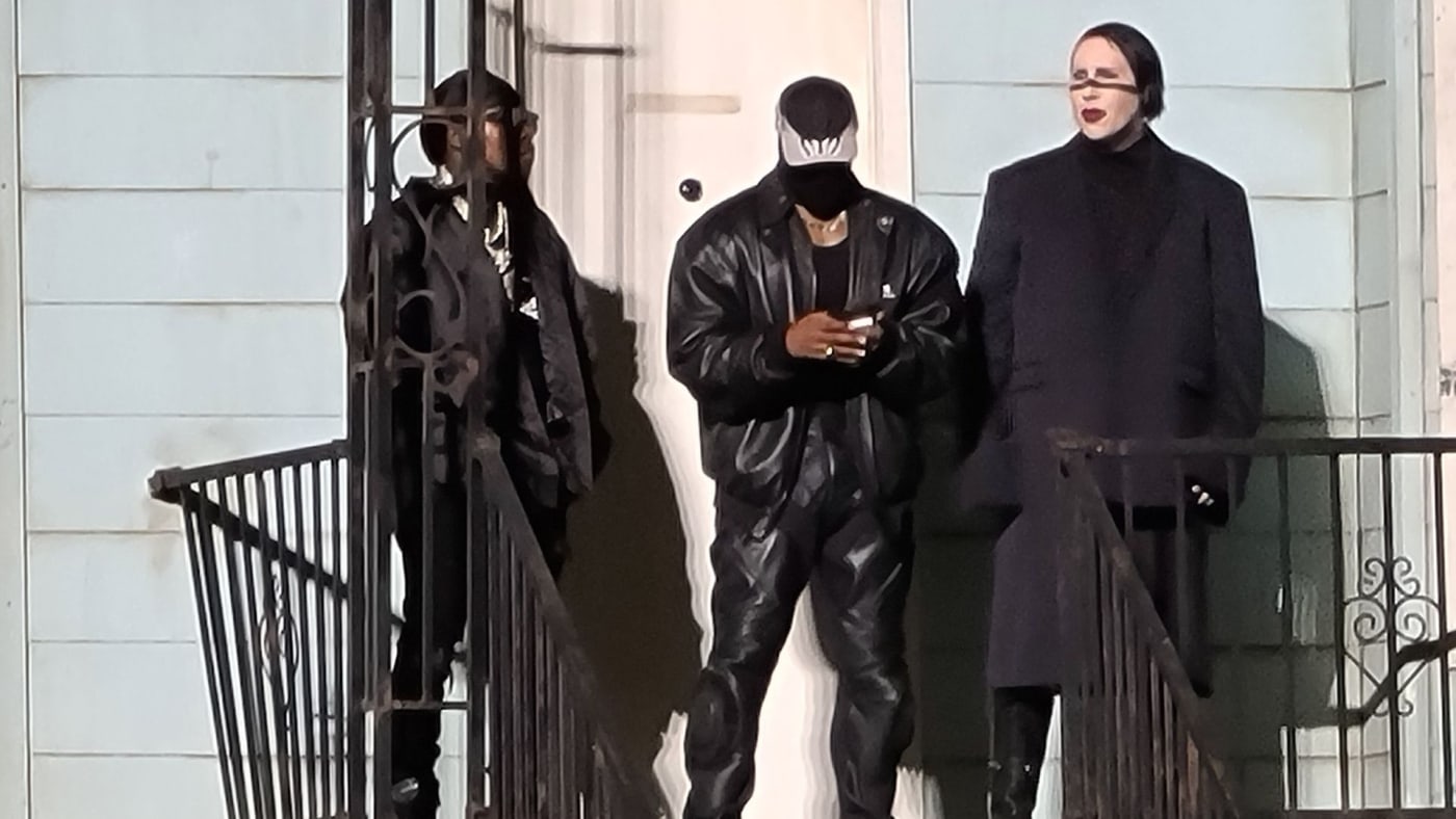 Donda kanye west universal