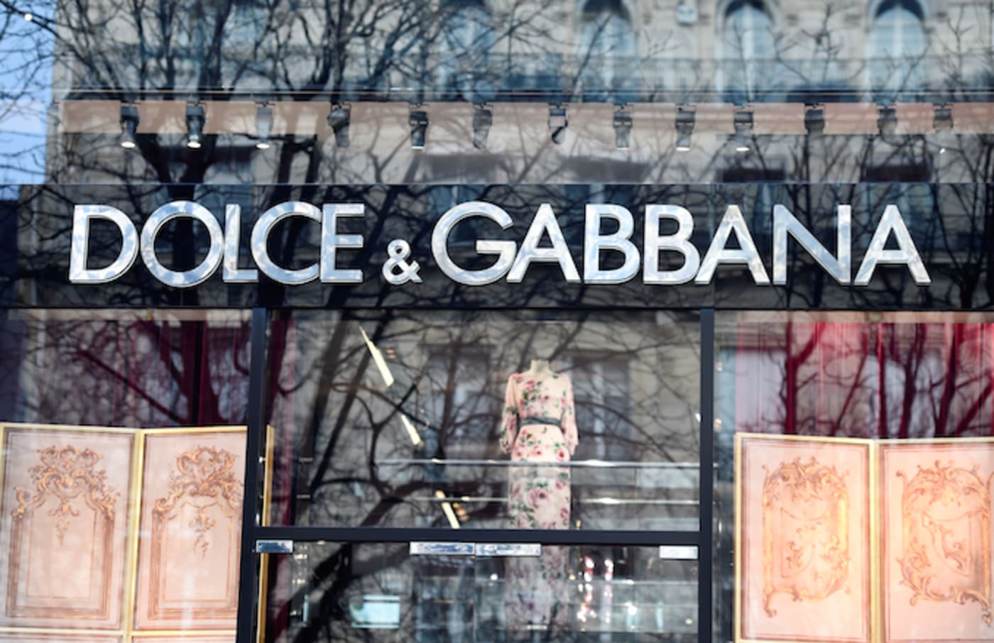 Dolce & Gabbana’s New Chinese Ad Sparks Accusations of Racism | Complex
