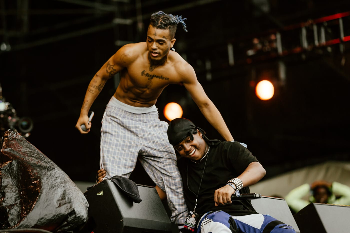 Xxxtentacion On Stage Stream Xxxtentacion Gaurdian Angel Official