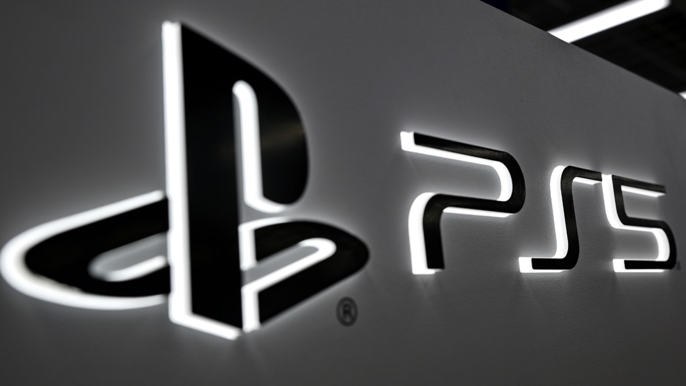 Man Sells PS5 After Wife Finds Out He Lied About It Being an Air 