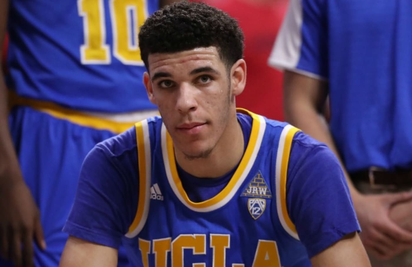 Lonzo Ball sits on the bench for UCLA.