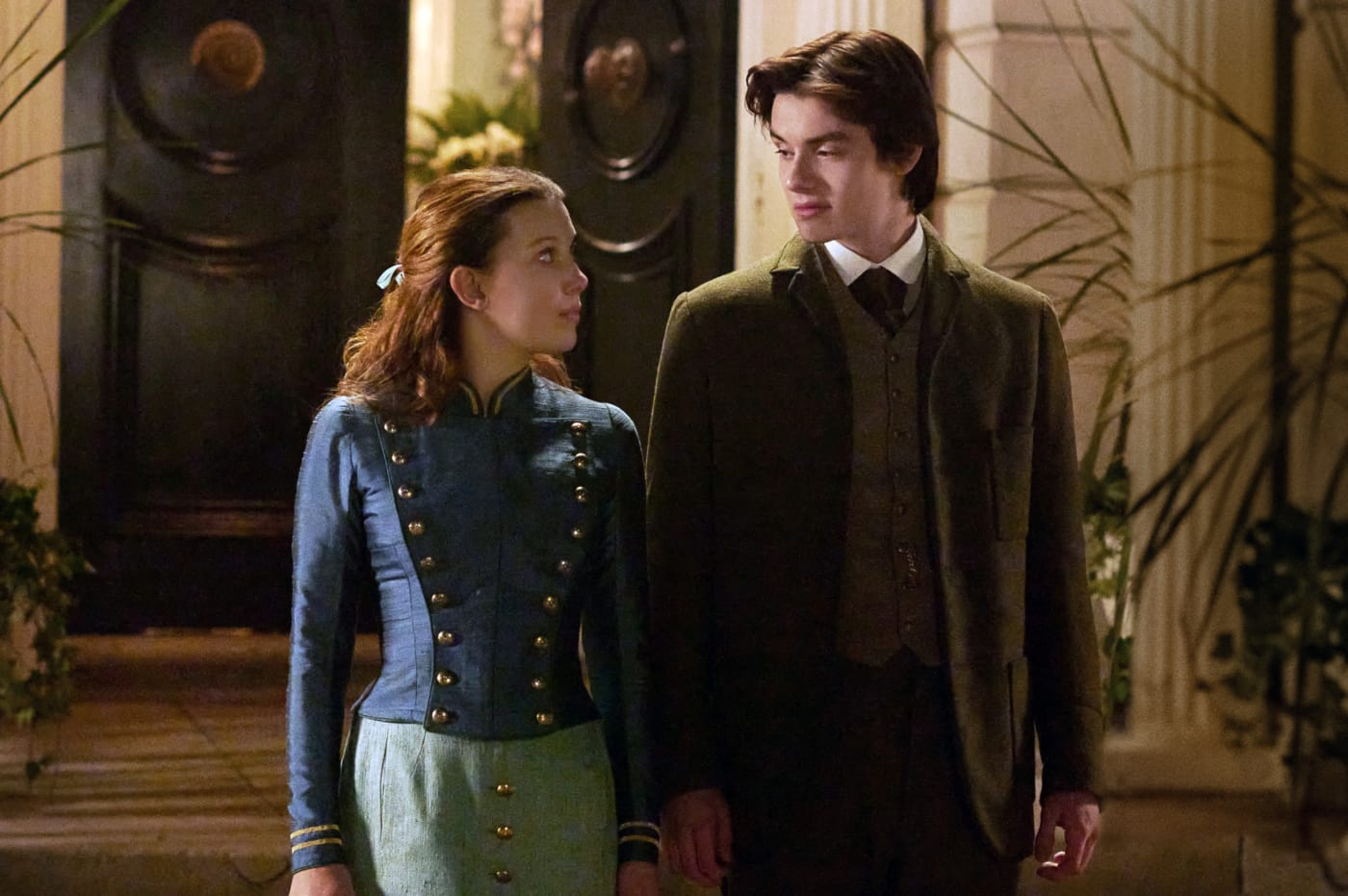 Millie bobby brown in enola holmes 2.