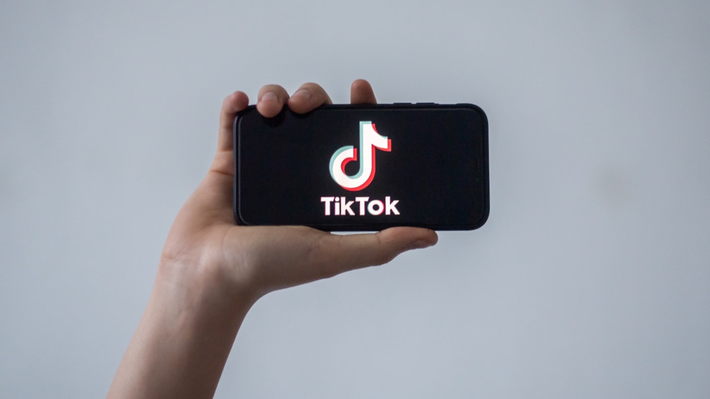 Tiktok Users Warn Of People Editing Silhouettechallenge Posts Complex
