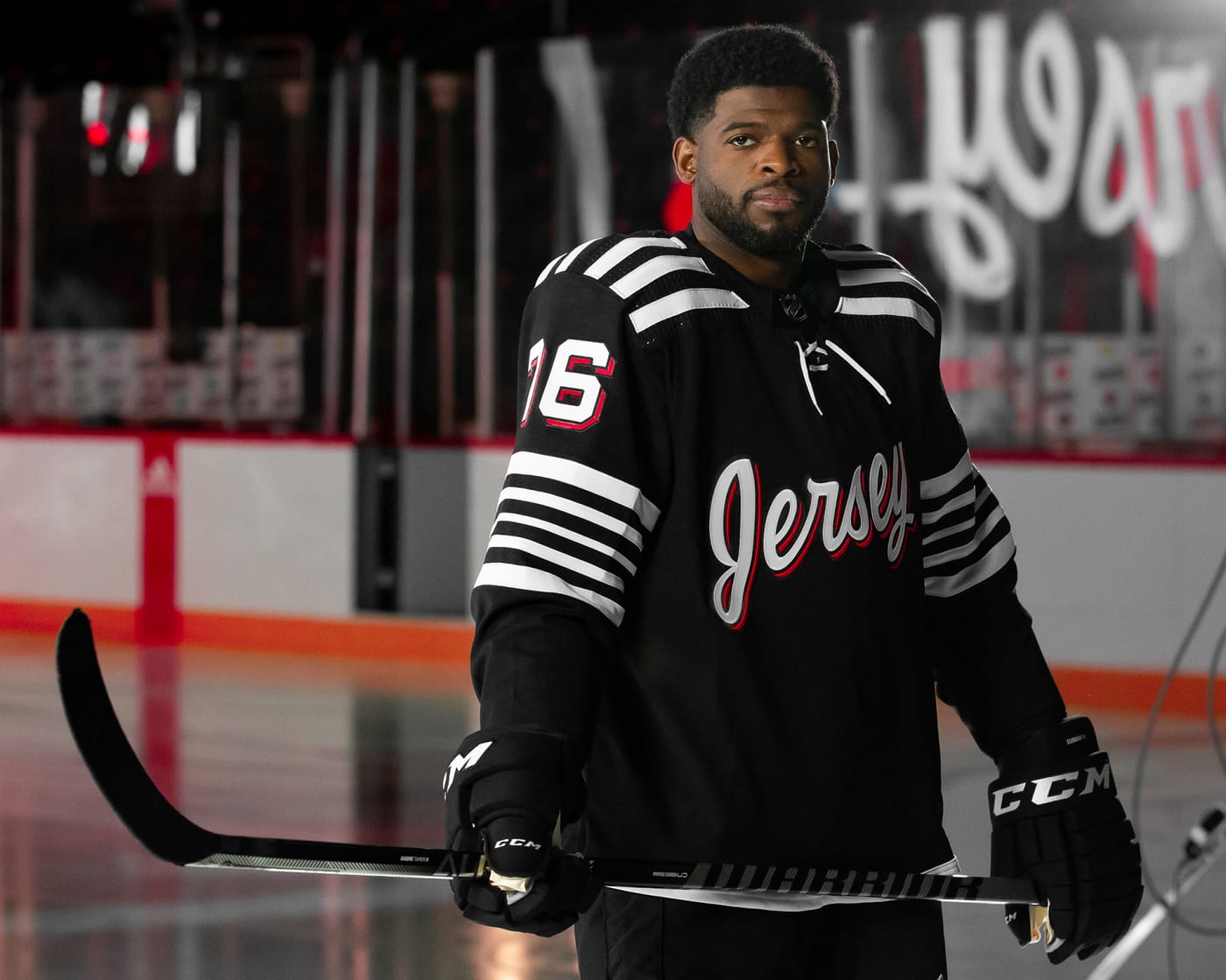 Photos New Jersey Devils New Uniform Makes On ice Debut 52 OFF