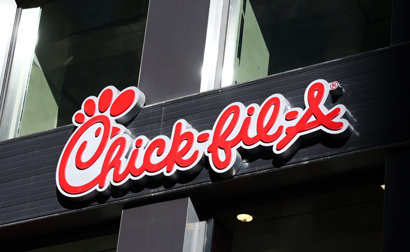 ChickfilA Testing PlantBased ‘Cauliflower Sandwich’ in Select Markets Complex