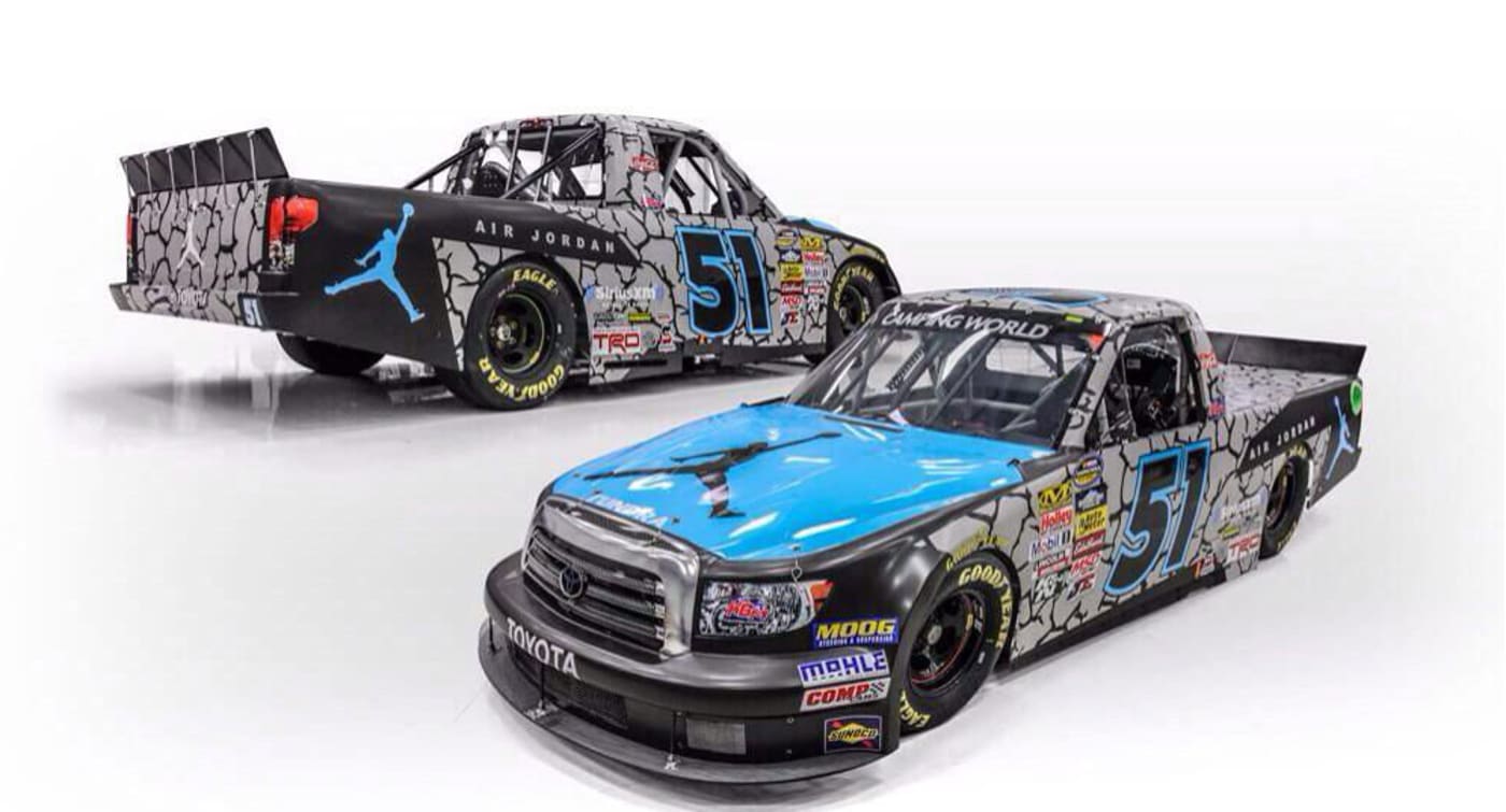michael jordan denny hamlin nascar team