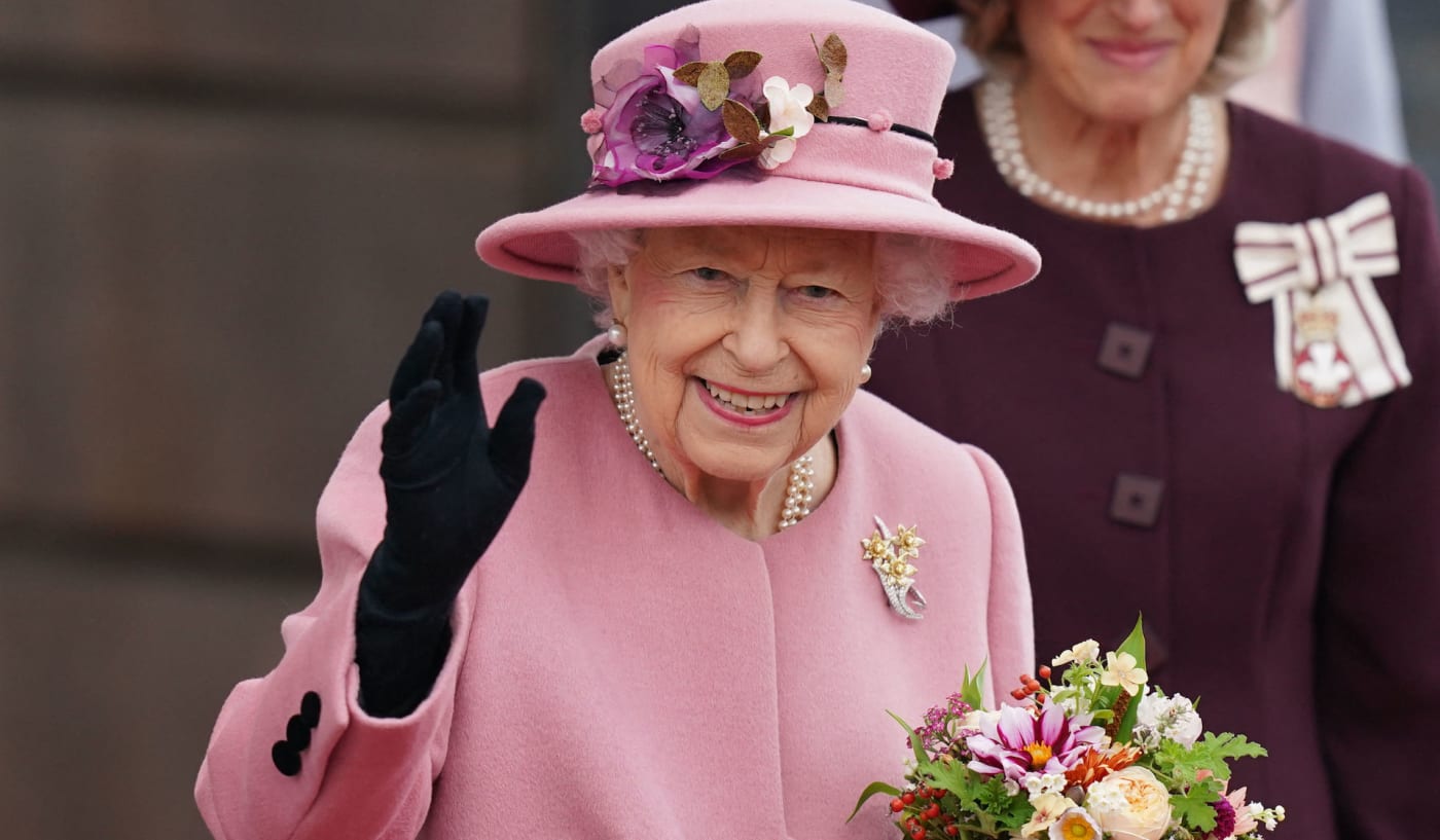 Queen Elizabeth II tests positive for COVID 19