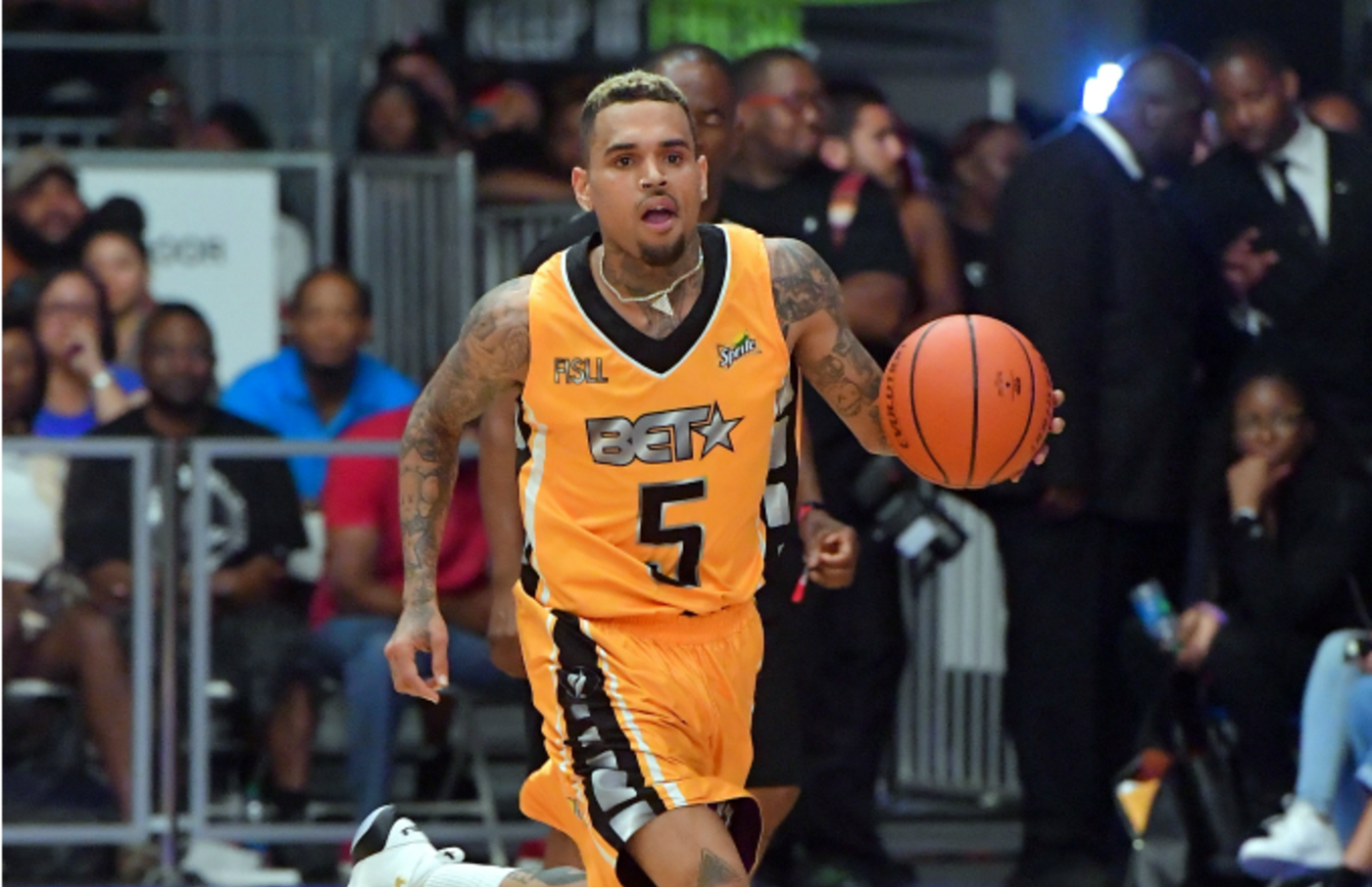 Singer Chris Brown attends the Celebrity Basketball Game