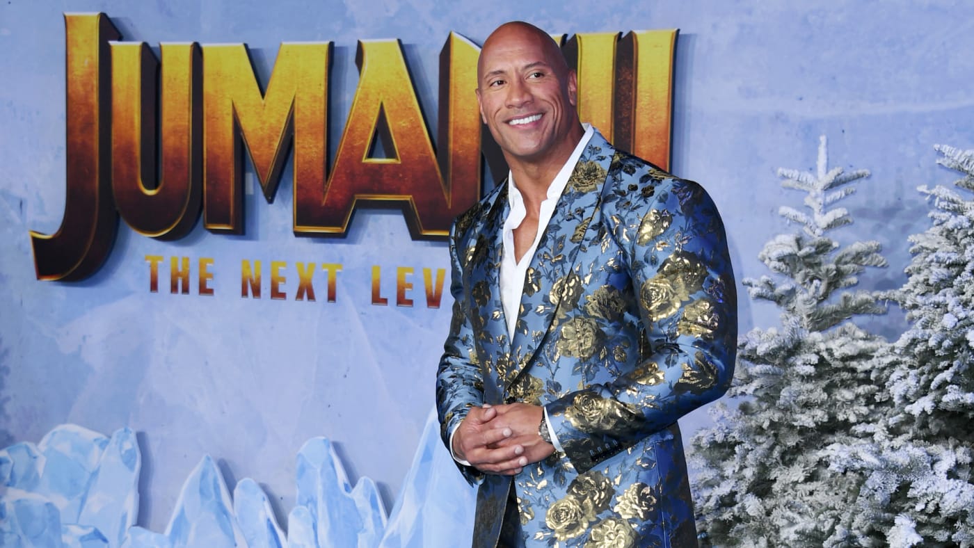 ‘Jumanji’ Director Helming Dwayne Johnson’s First Christmas Movie | Complex