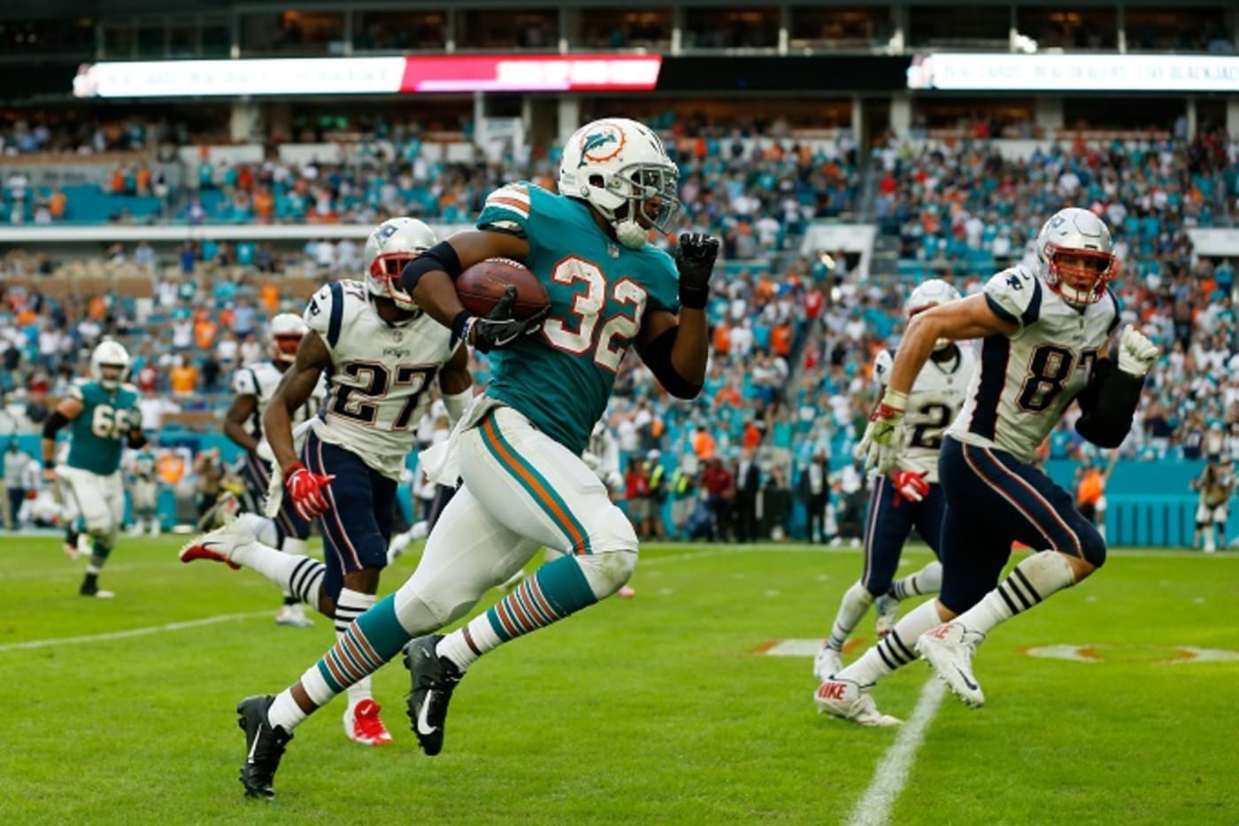 You Need to See The Miami Dolphins Last-Second Win Over New England | Complex