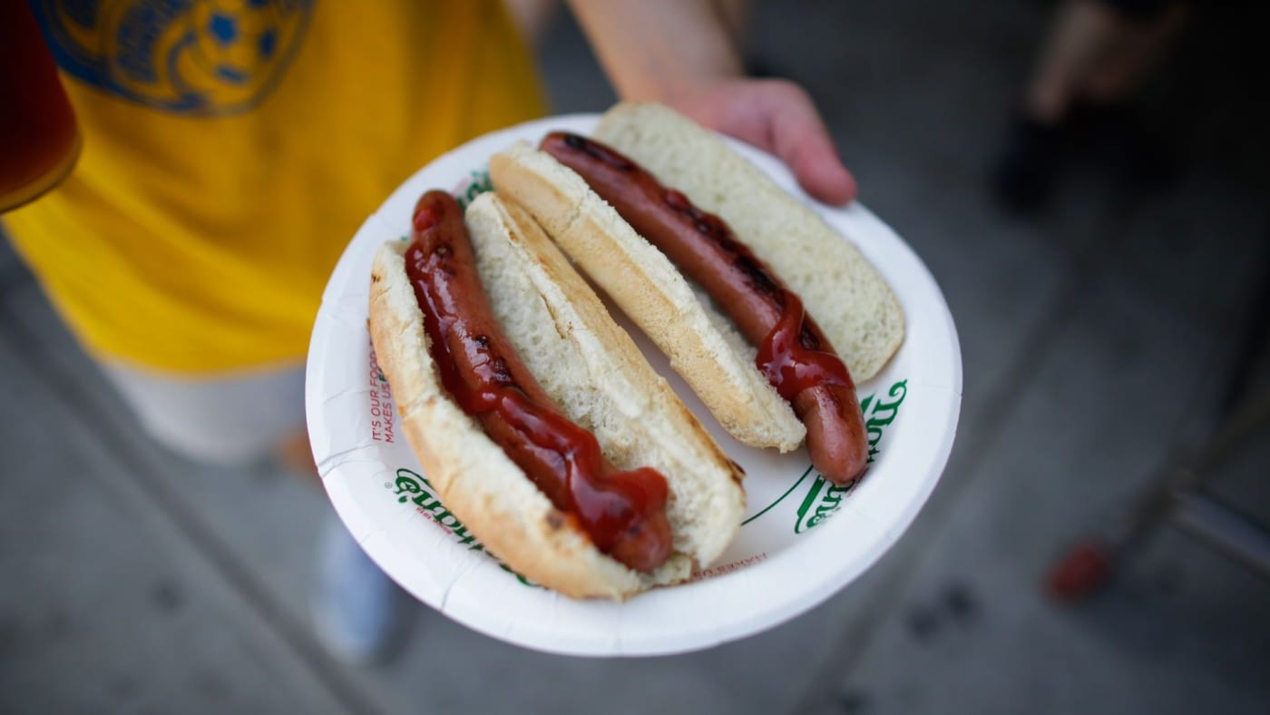 New Study Shares How Much a Single Hot Dog Can Shorten a ‘Healthy’ Life