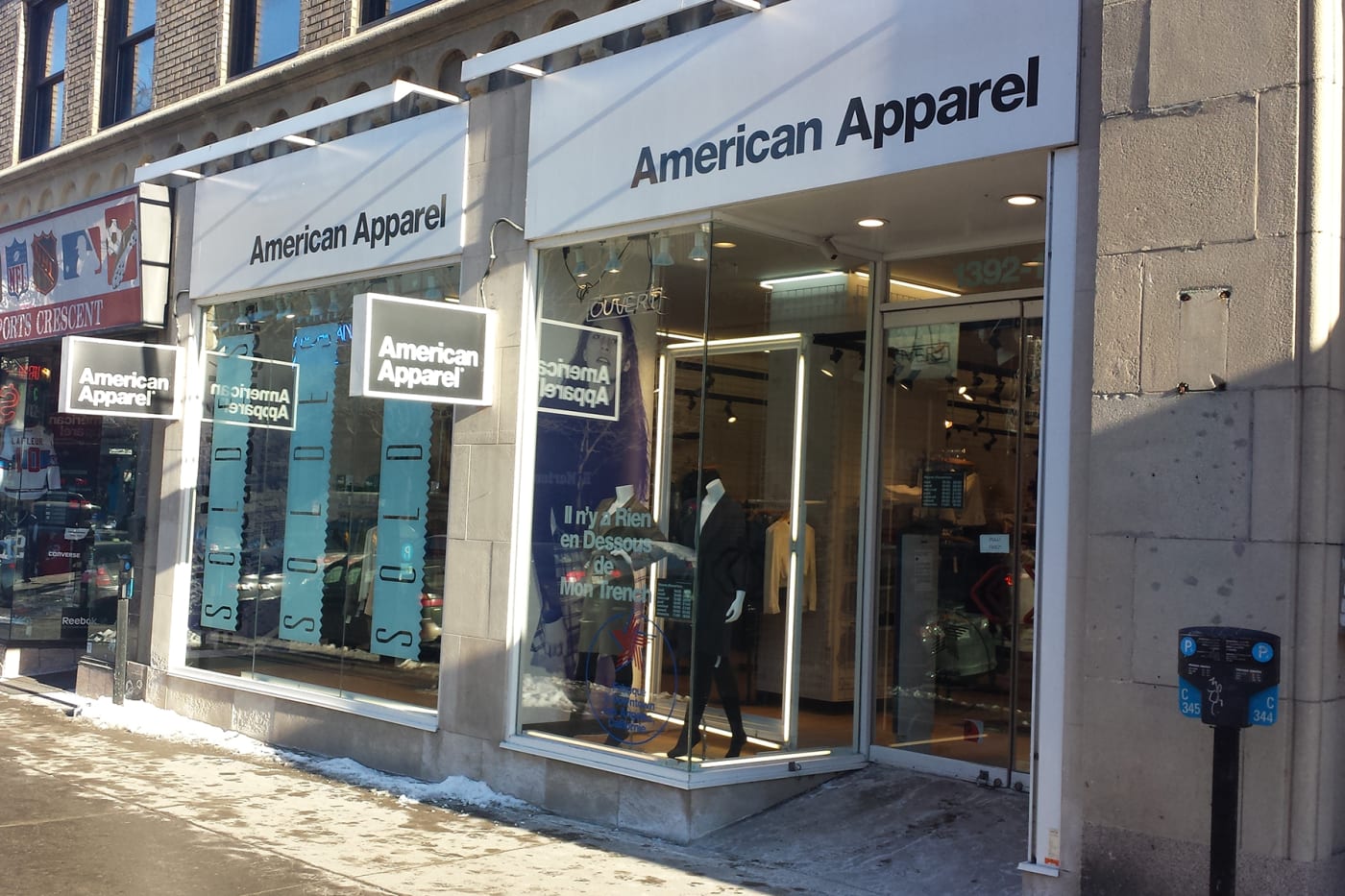 Montrealbased Gildan Activewear wins auction to buy American Apparel