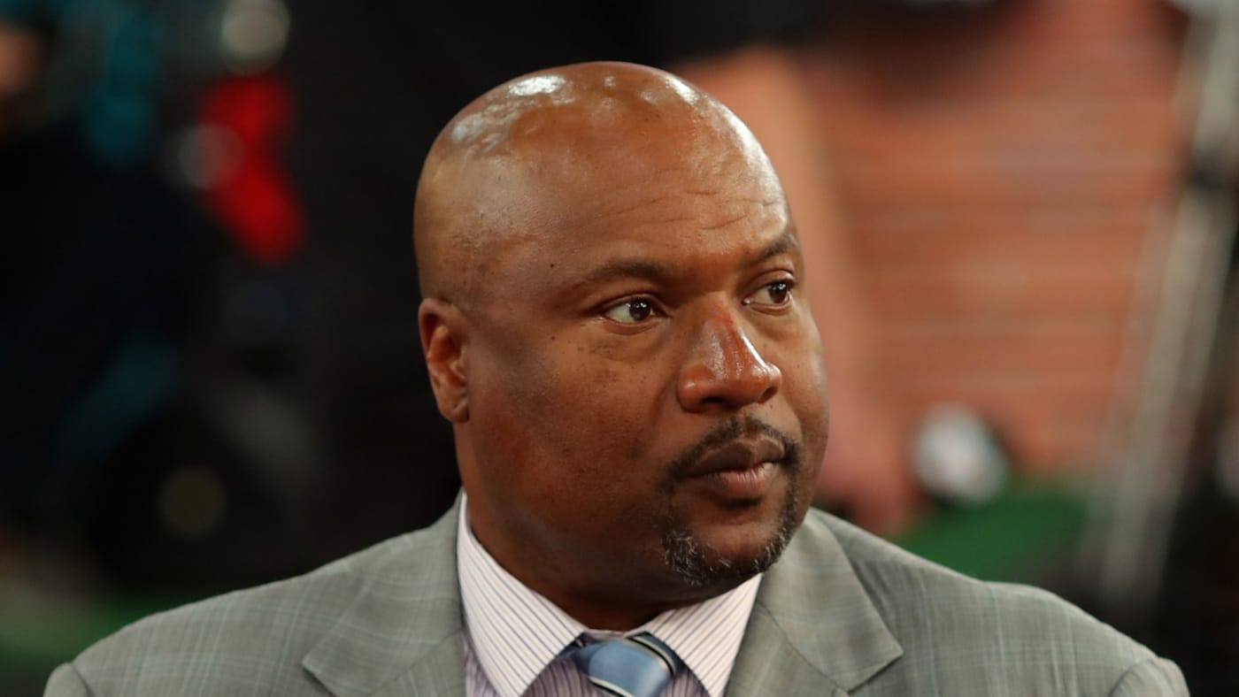 Bo Jackson Claims He Would Average ’350400 Yards’ in Today’s NFL Complex