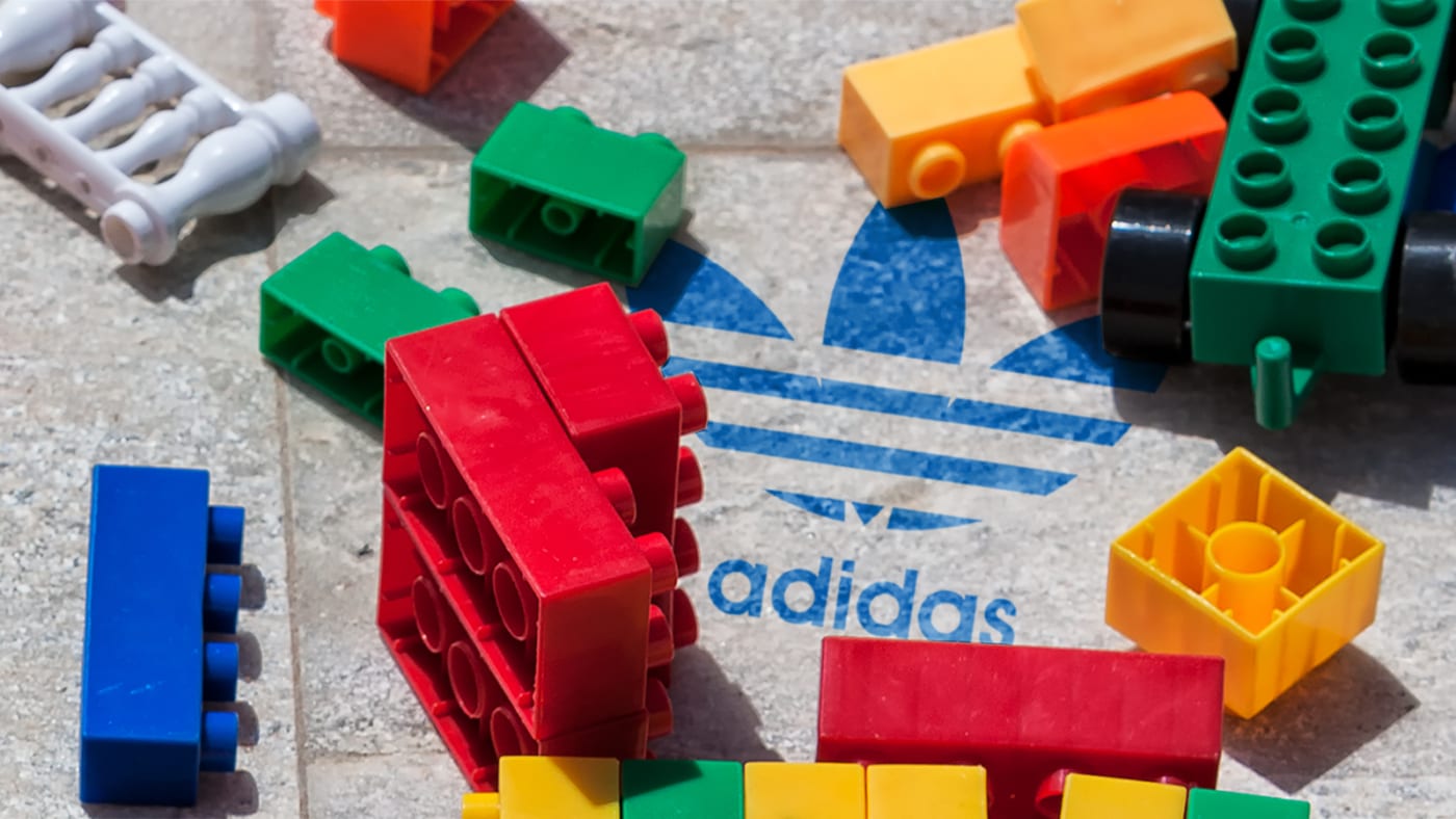 sneaker adidas lego