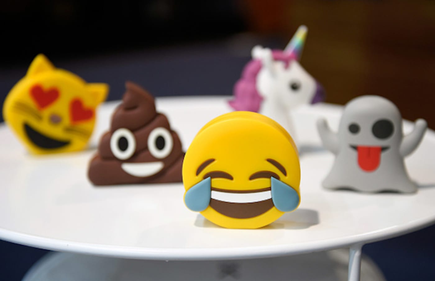 Batteries designed as emojis