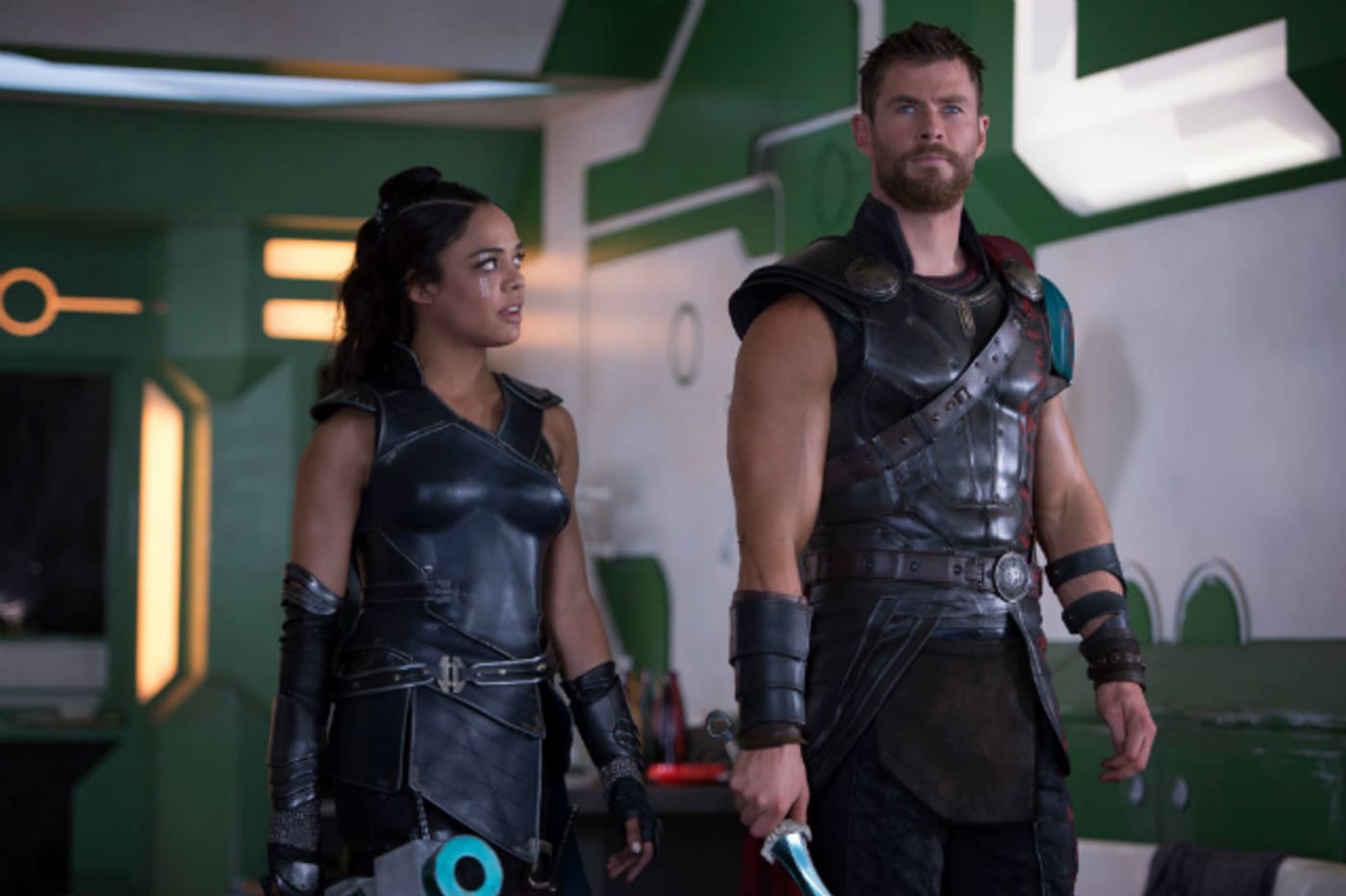 Tessa Thompson and Chris Hemsworth in 'Thor: Ragnarok'