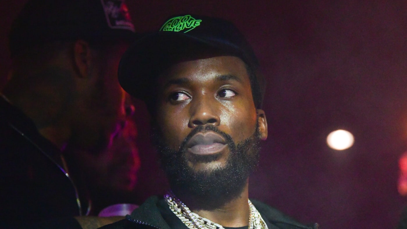 Meek Mill Addresses Reaction Over Viral Video of Him Giving Kids $20 ...