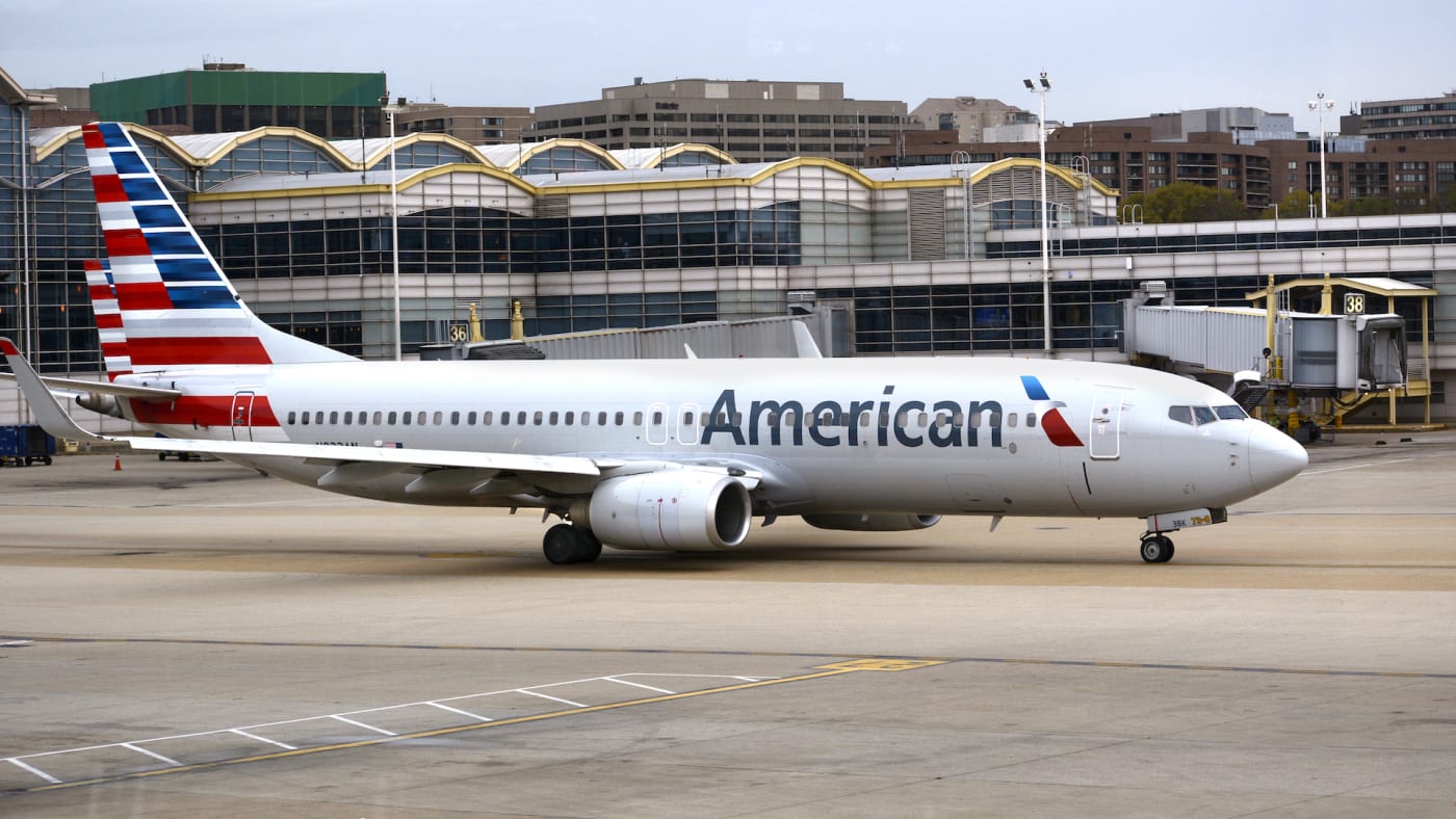 Photograph of American Airlines at airport