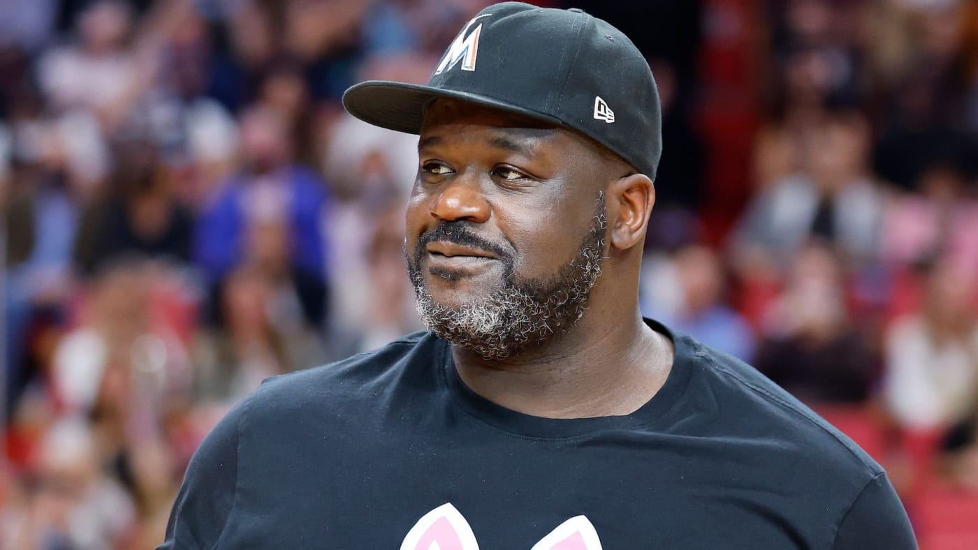 Shaquille O'Neal Pays Tab of Over $25K for Entire Restaurant While on Date  | Complex