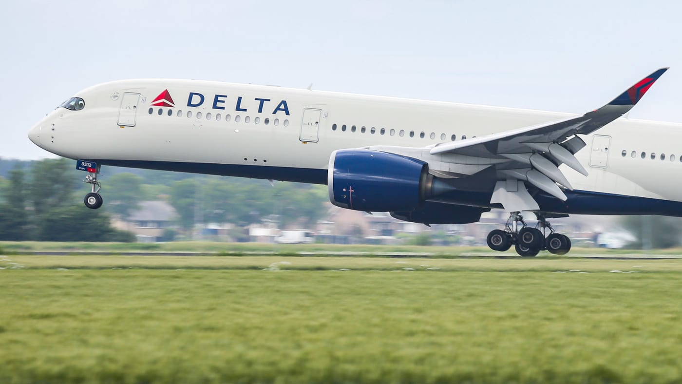 Delta Upgrades Black Passenger’s Flight After Being Harassed by White