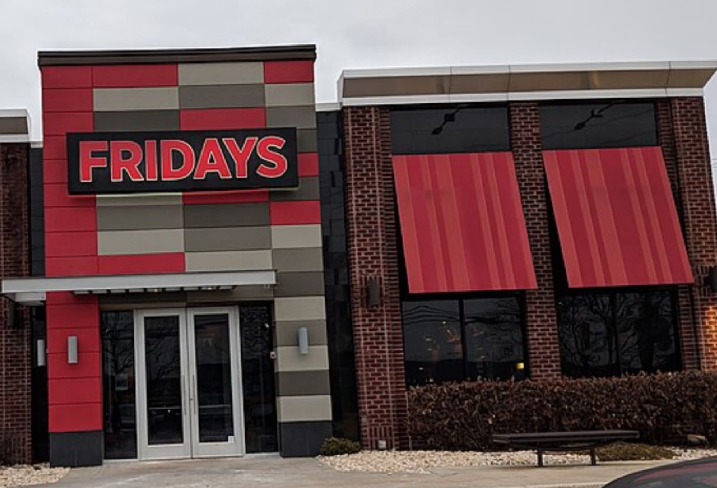 Bronx Woman Suing Tgi Friday S For 5 Million Over Potato Skins Chips Complex