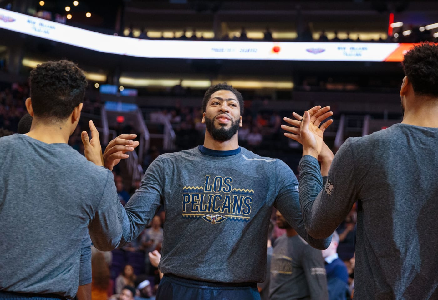 Anthony Davis Pelicans Suns 2019