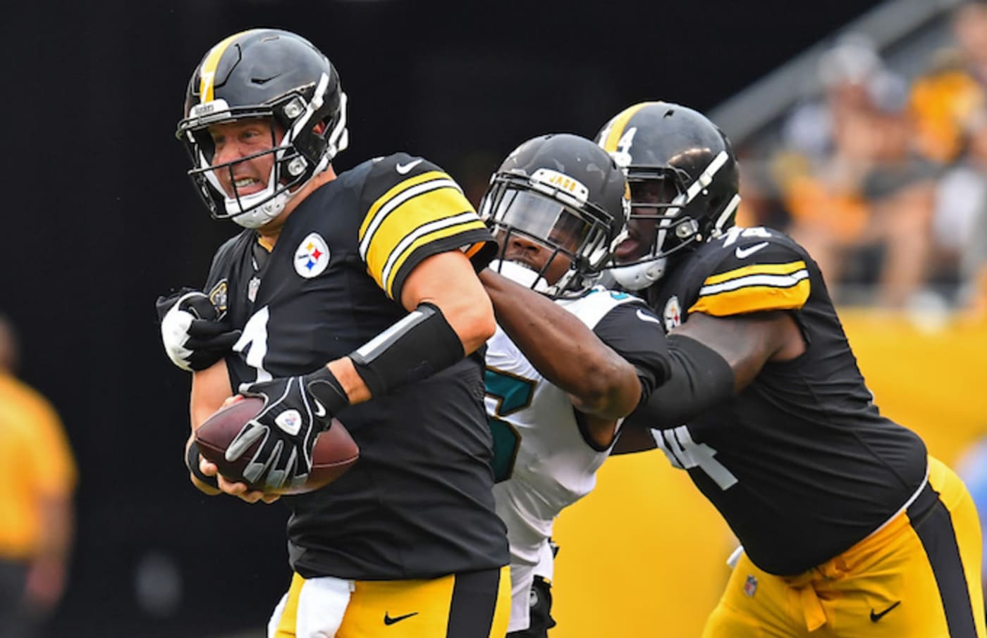 Steelers Hit New Low As Ben Roethlisberger Throws Five Interceptions in