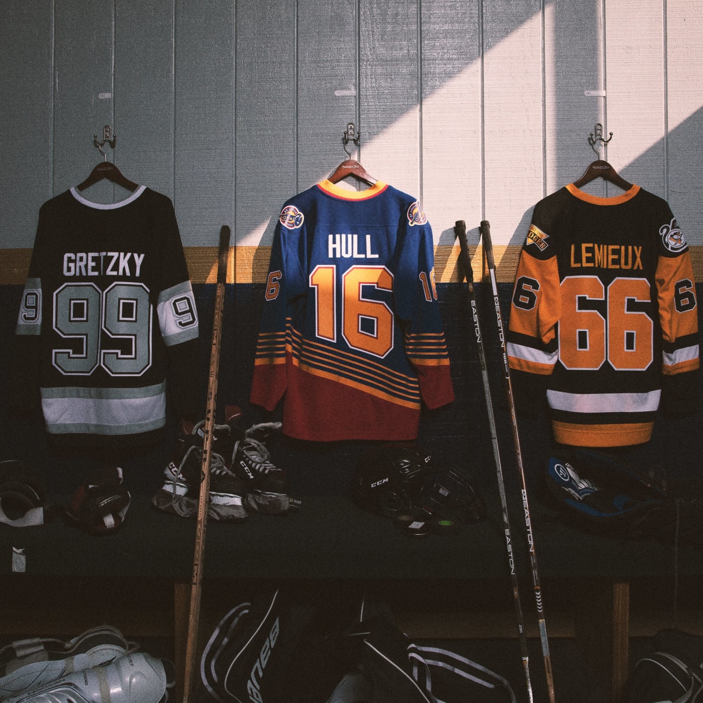 Mitchell & Ness Launches NHL Blue Line Jerseys Featuring Canadian
