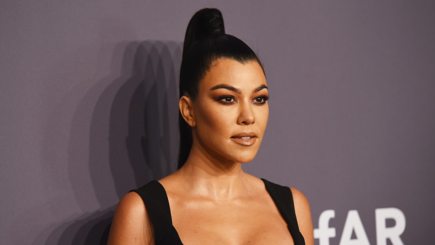 Kourtney Kardashian Fans Upset She Promoted Kanye S Presidential Run On Ig Complex He makes you feel welcome and listened to all my questions and concerns. kourtney kardashian fans upset she