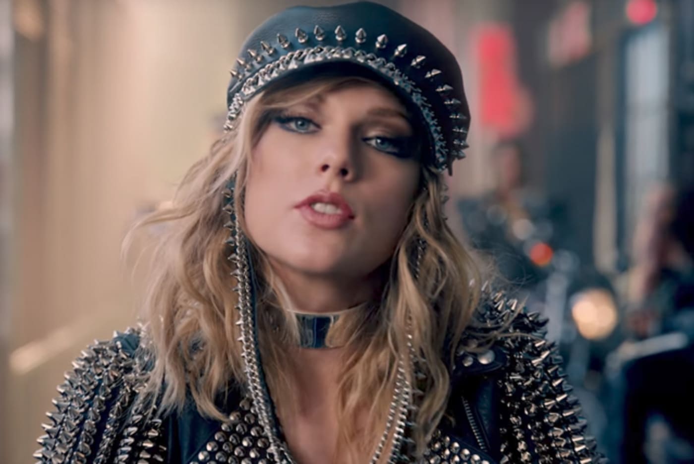 Why Do People Keep Connecting Taylor Swift’s New Song to the AltRight