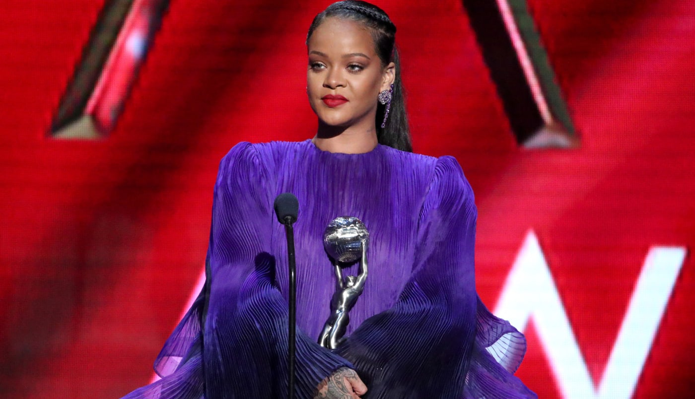 Rihanna Offers Three Word Response After Becoming A Billionaire Complex