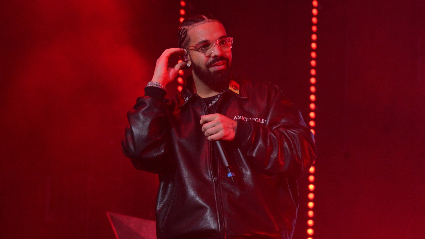 Drake performs onstage during "Lil Baby & Friends Birthday Celebration Concert."