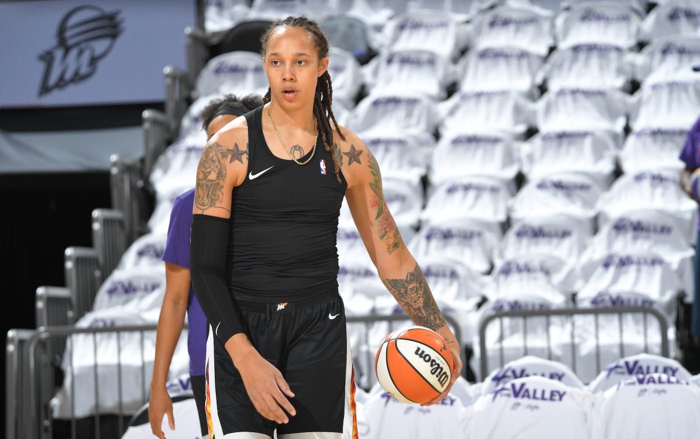 Wnba Star Brittney Griner Detained In Russia On Drug Charges Update Complex