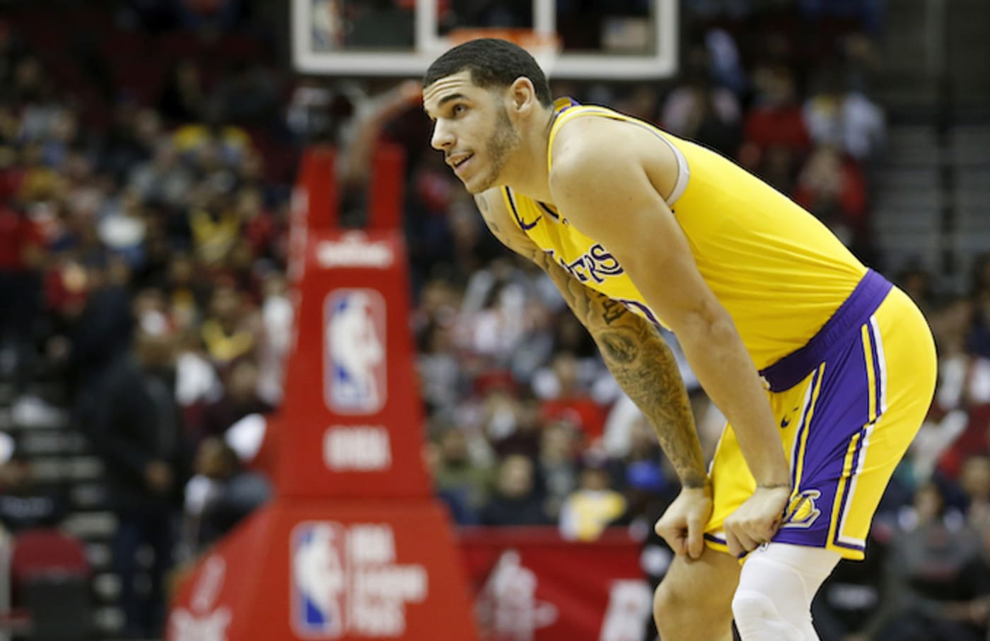 lonzo ball offered to pelicans