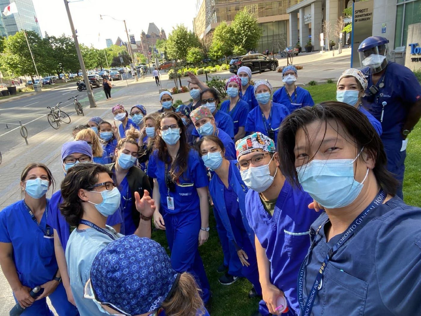 Toronto Hospital Has First Day COVIDFree Day in 14 Months Complex CA