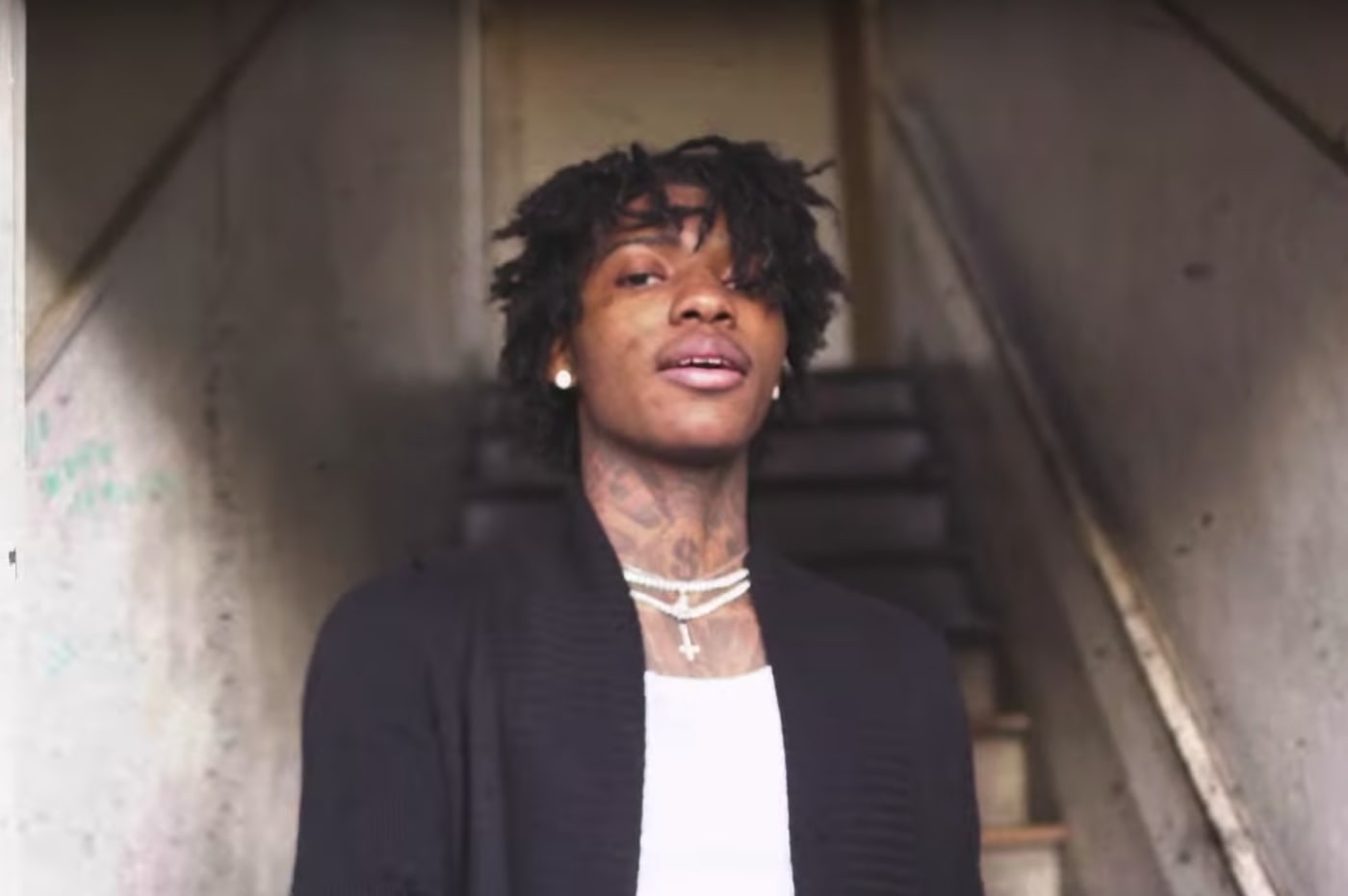Amine 6lack And Other New Artists Whose Names You Ve Been Pronouncing Wrong Complex There is a lot of debate about how to properly pronounce linux. artists whose names