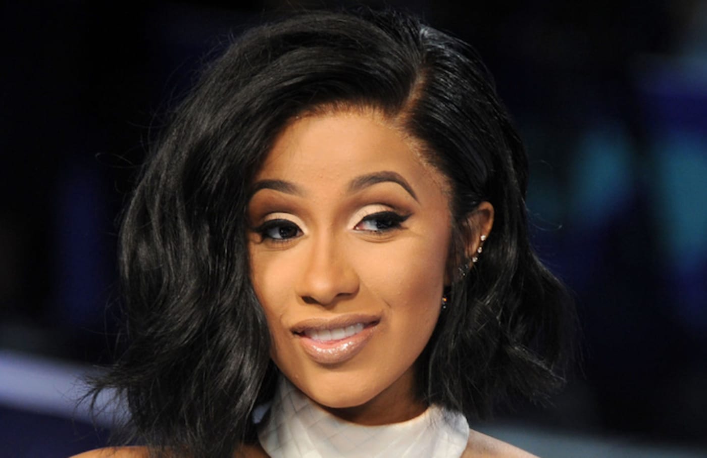 Cardi B Says Her ‘Heart Is Smiling’ After J. Cole Gives Her Advice on