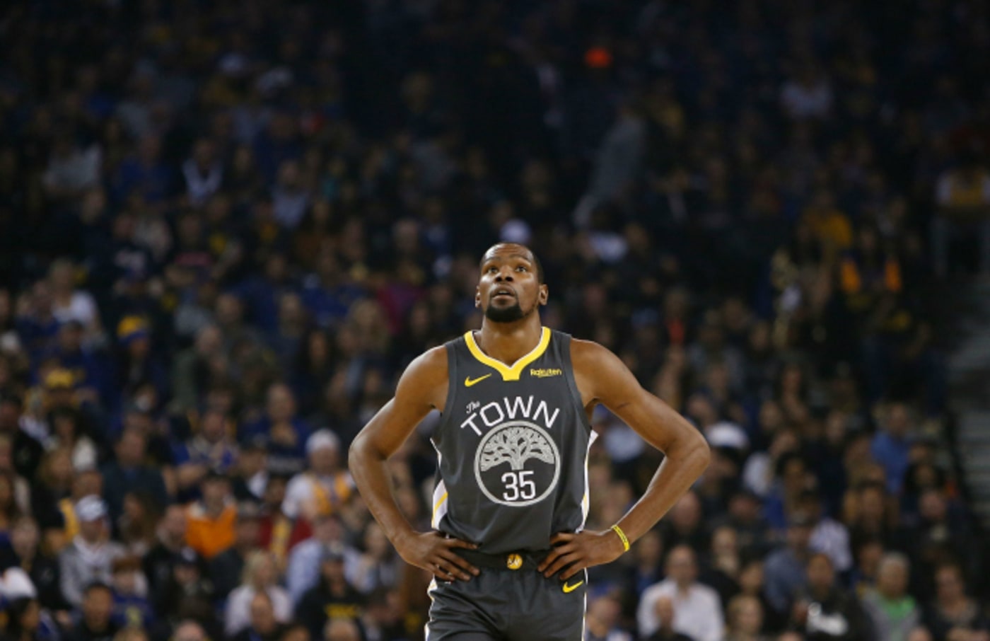 Kevin Durant looks on during the game against the Los Angeles Lakers