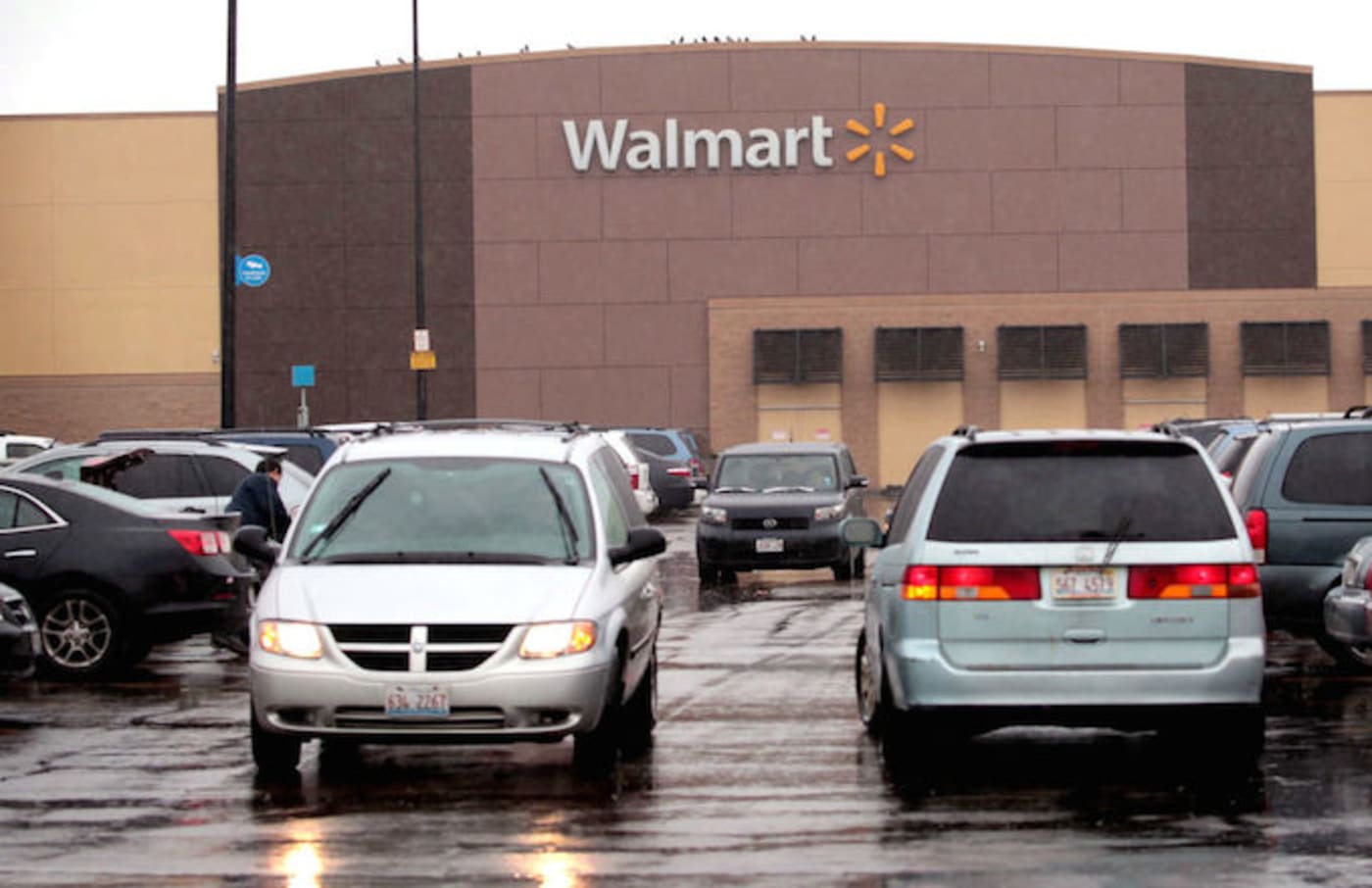 20 Year Old Sues Walmart And Dick S Because They Refused To Sell Him A Rifle Complex